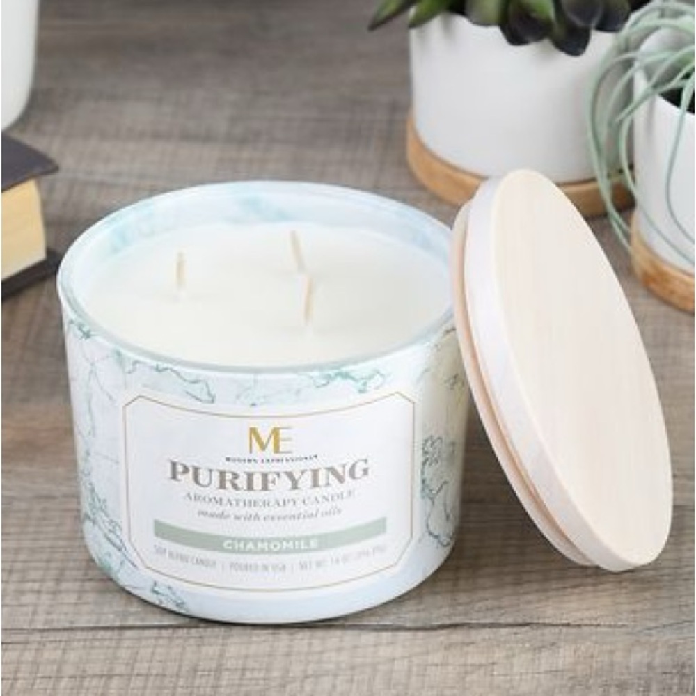 Purifying Aromatherapy Candle - White